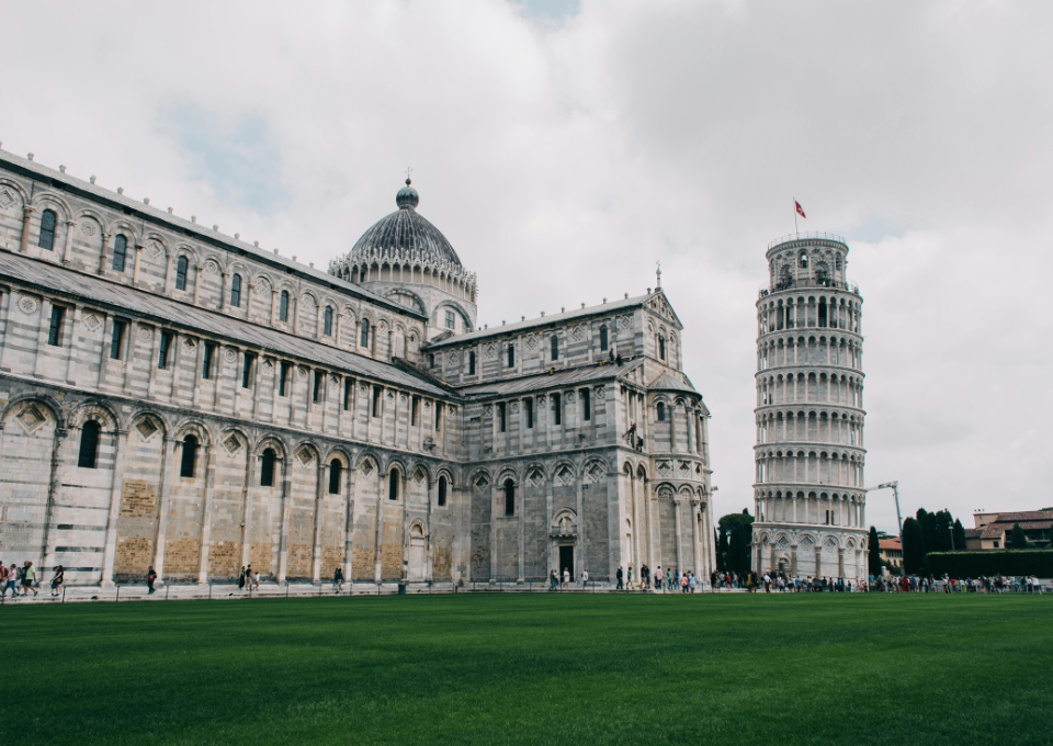 Tower Of Pisa 2 Image of Leaning Tower of Pisa from Ground fields
